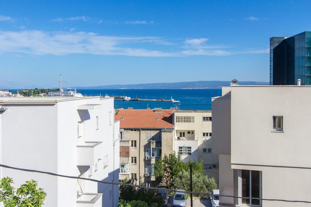 Apartments Vinko Сплит Экстерьер фото